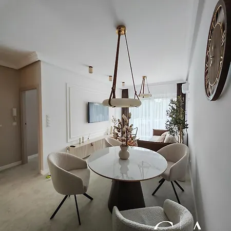 Gold E54 Let's Sea Baltic Park Apartamento
