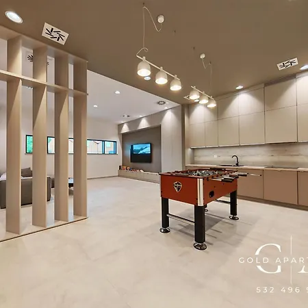 Gold E54 Let's Sea Baltic Park * Гонски