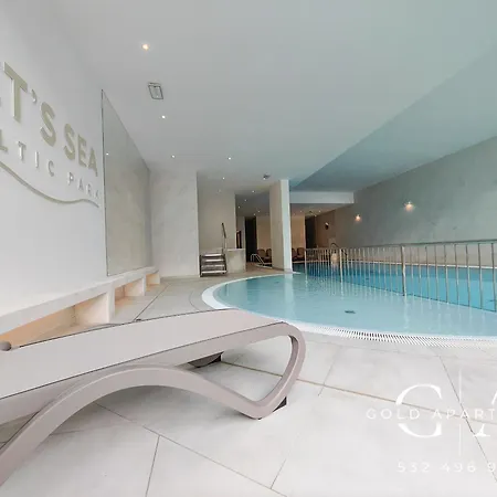 Gold E54 Let's Sea Baltic Park Apartamento Gąski